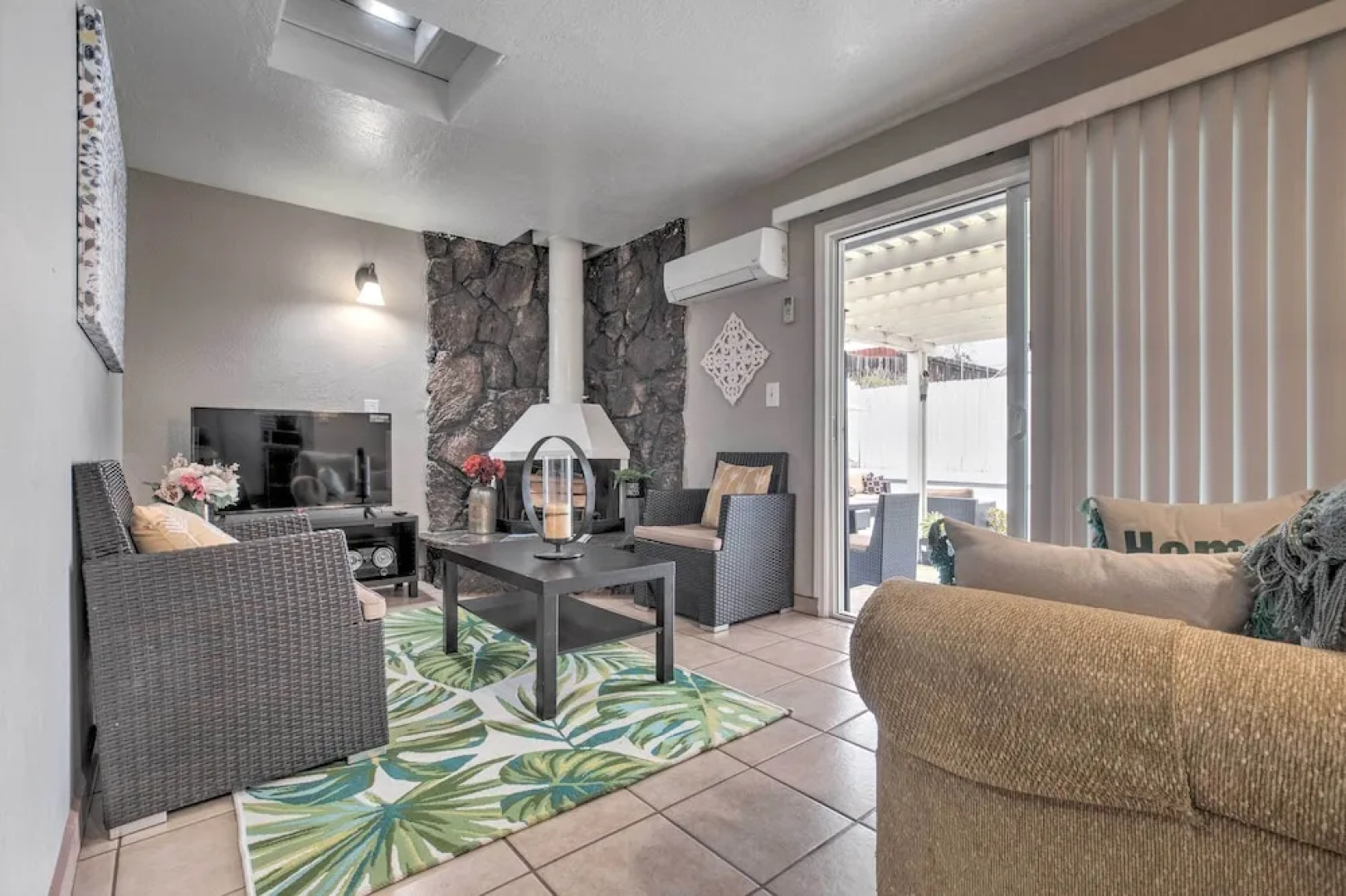 Relaxing Poway Apt w/ Patio Near Parks & Wineries!