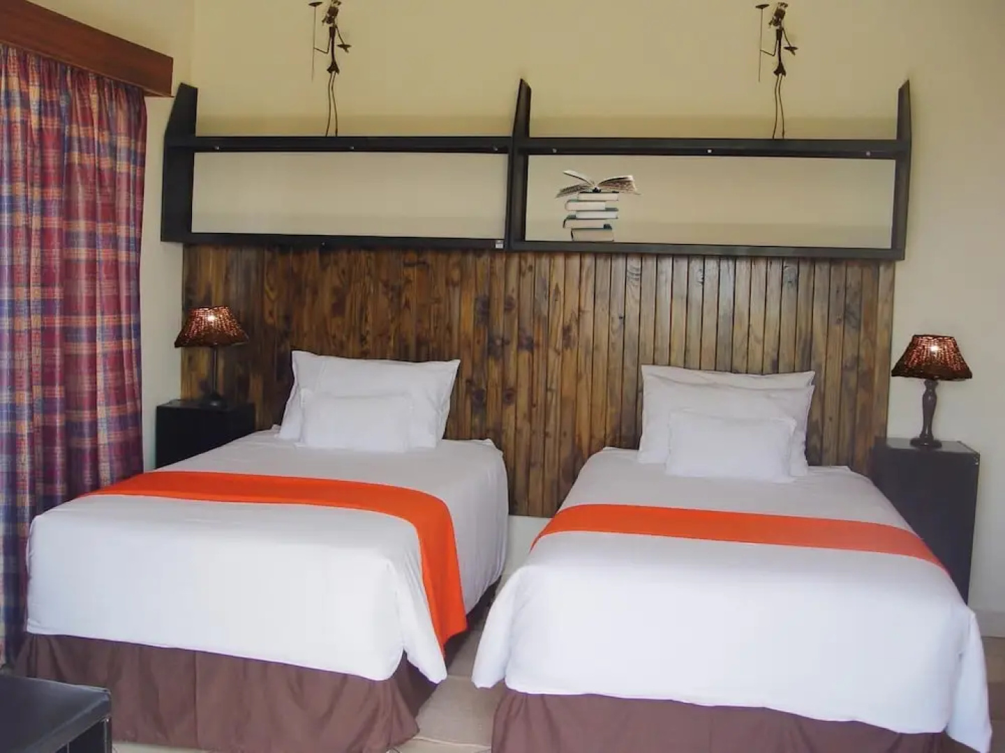 Esther's Lodge