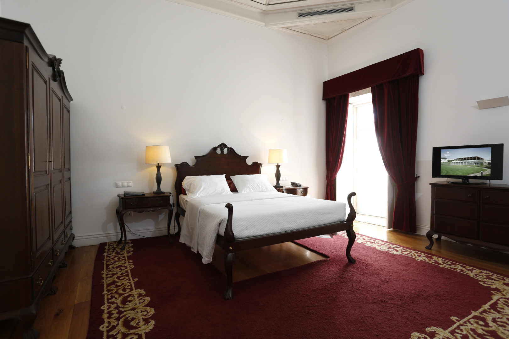 Montebelo Palácio dos Melos Viseu Historic Hotel
