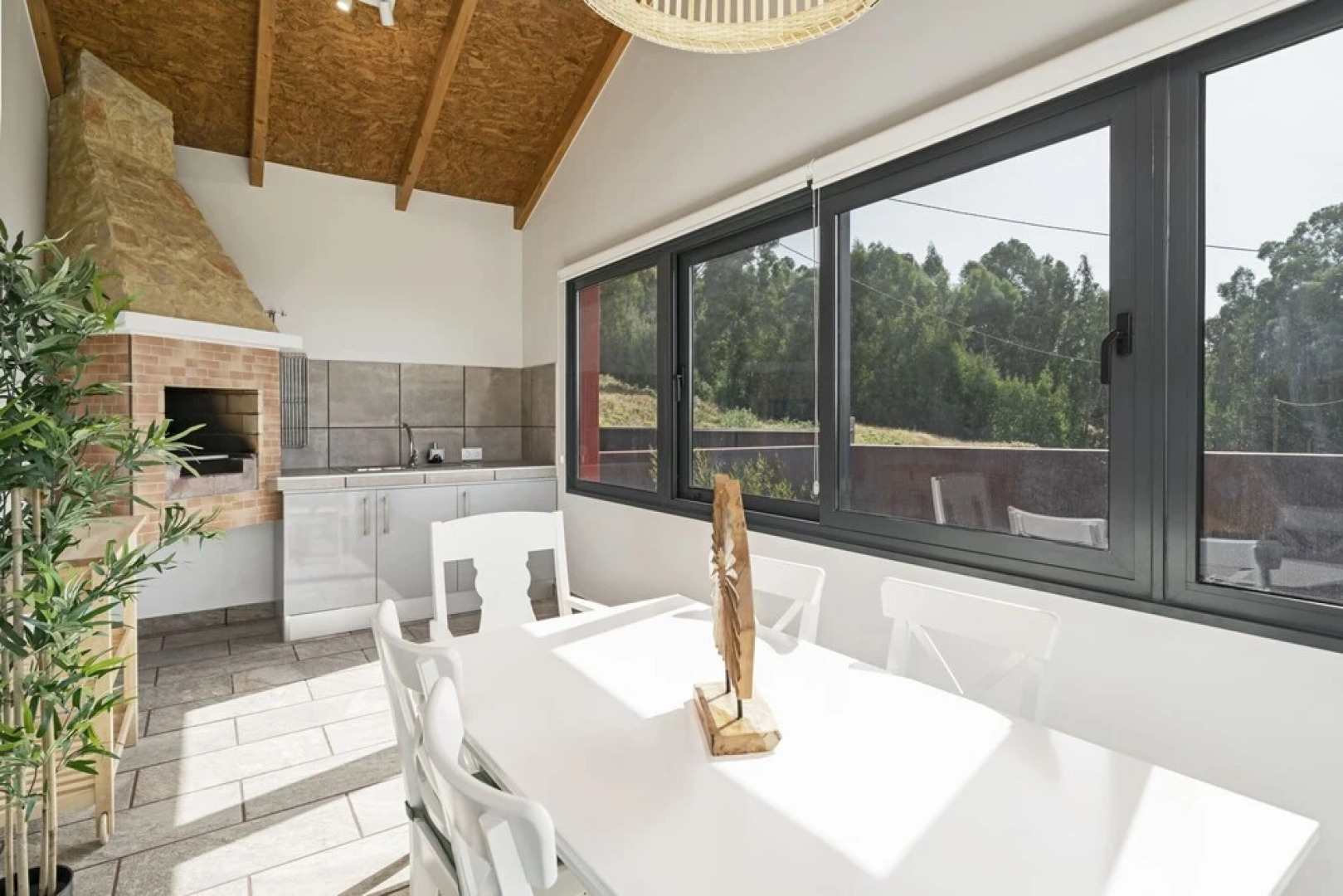 Felicidade Rocha I, for Families, With a Pool