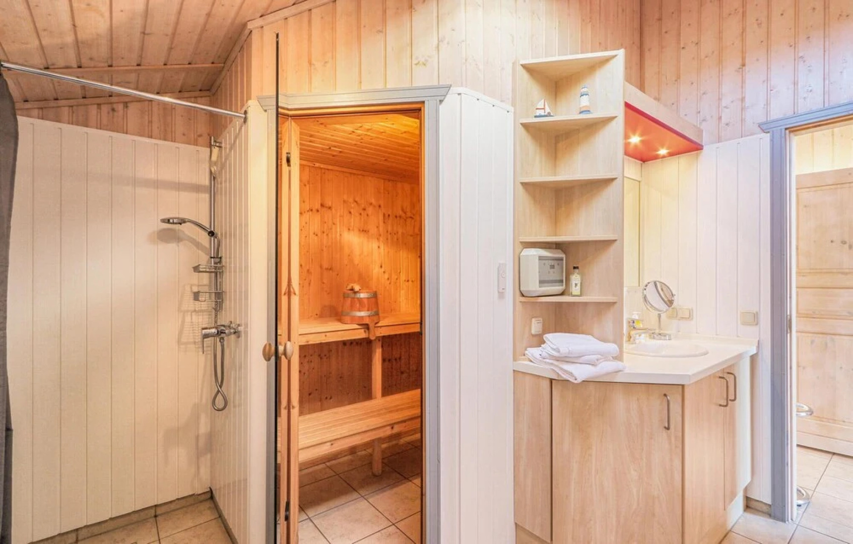 Stunning Home in Rechlin With 2 Bedrooms, Sauna and Wifi