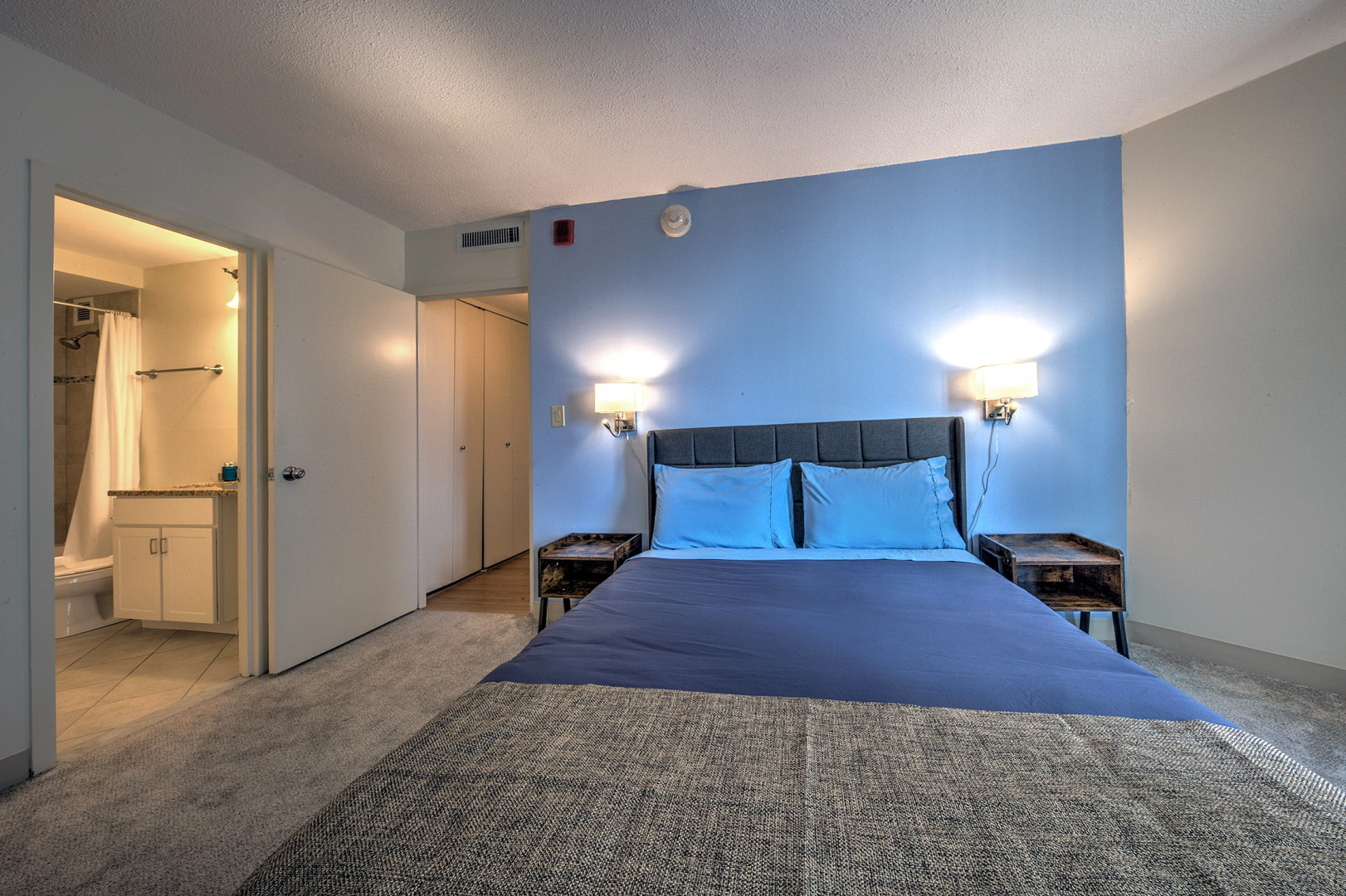 Heart of Back Bay! Close to Prudential Center and The T!