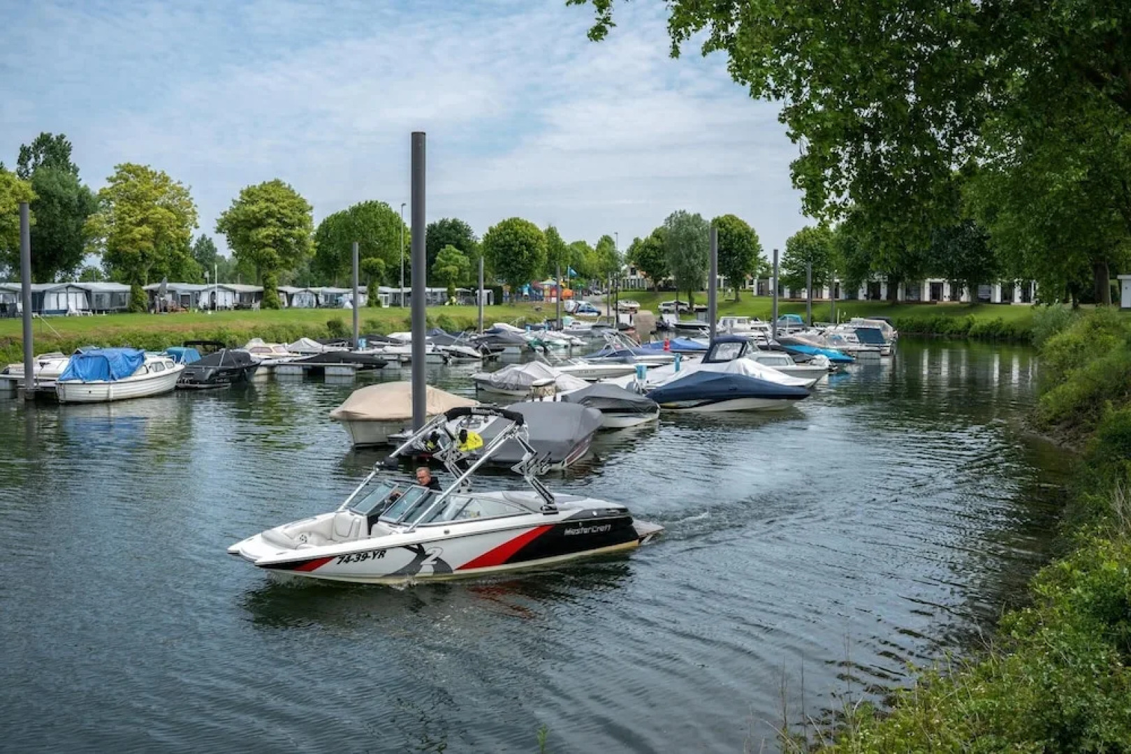 Tiny River House 2 Guest