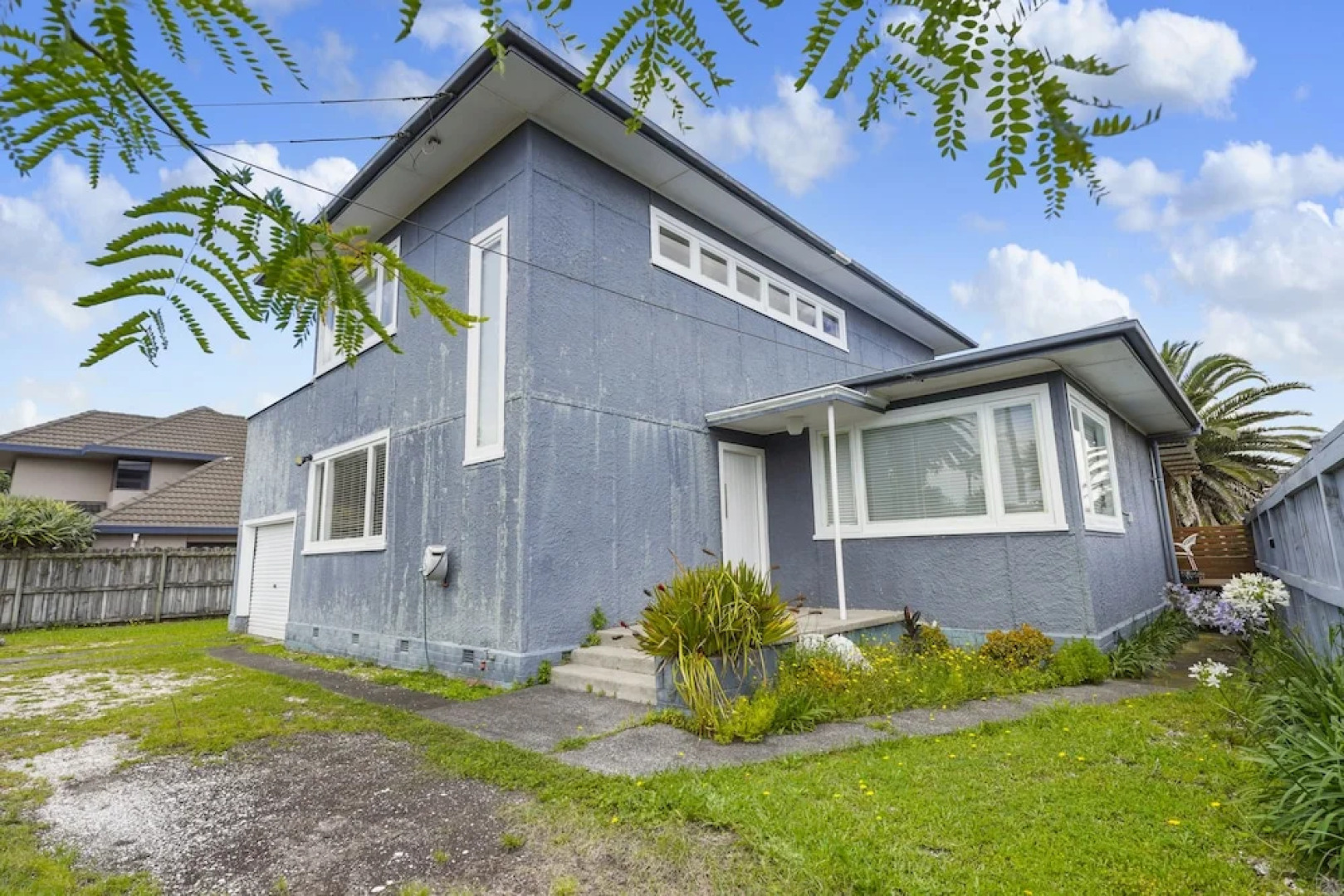 Amazing Home By Beach - Aircon-ed