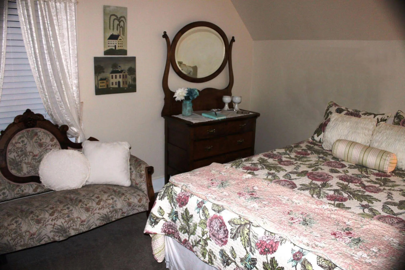 The Mission House Bed & Breakfast