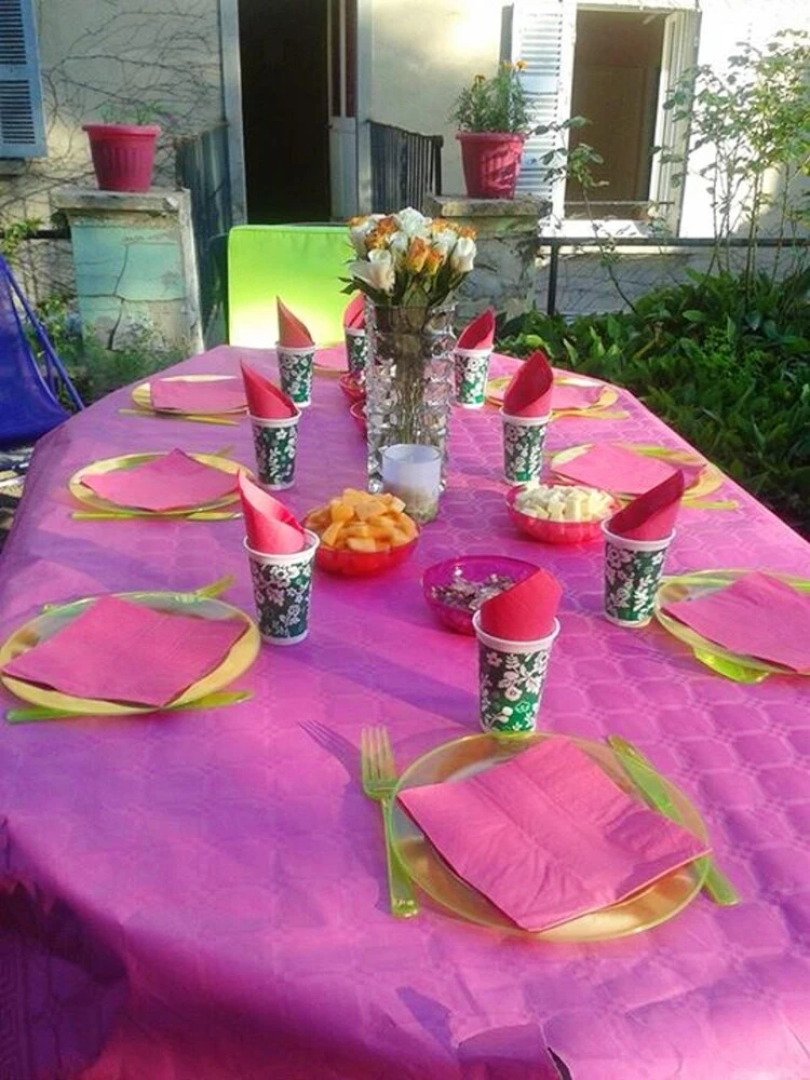 Studio in Néris-les-bains, With Enclosed Garden and Wifi