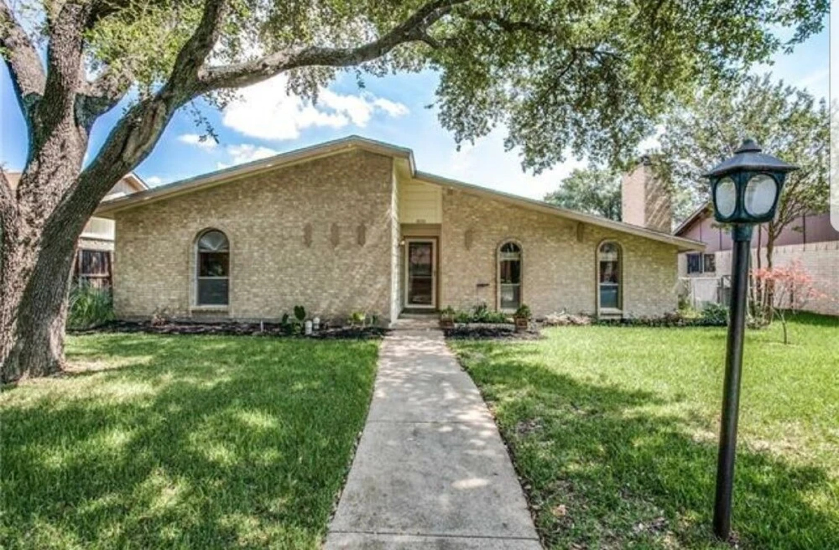 Beautiful Home in Garland Texas Holiday home 4