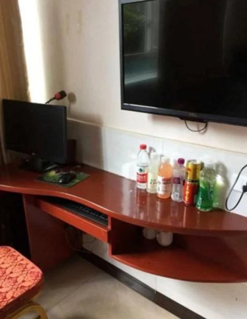 Tianyue Business Hotel