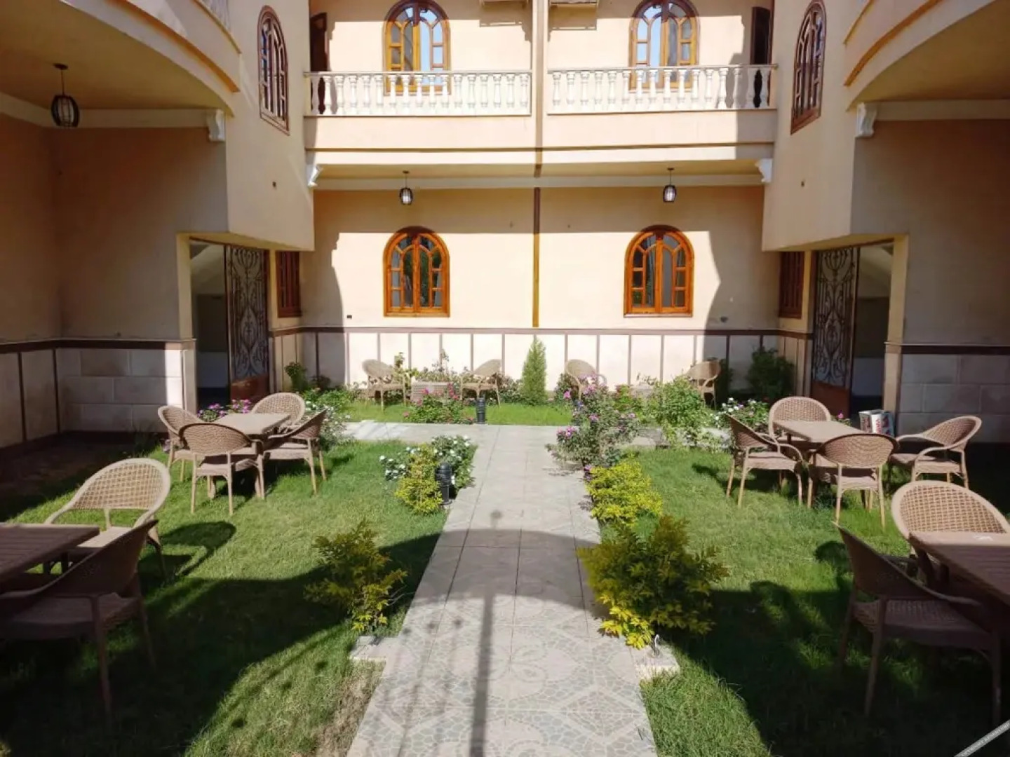 Mikhaila Guest House