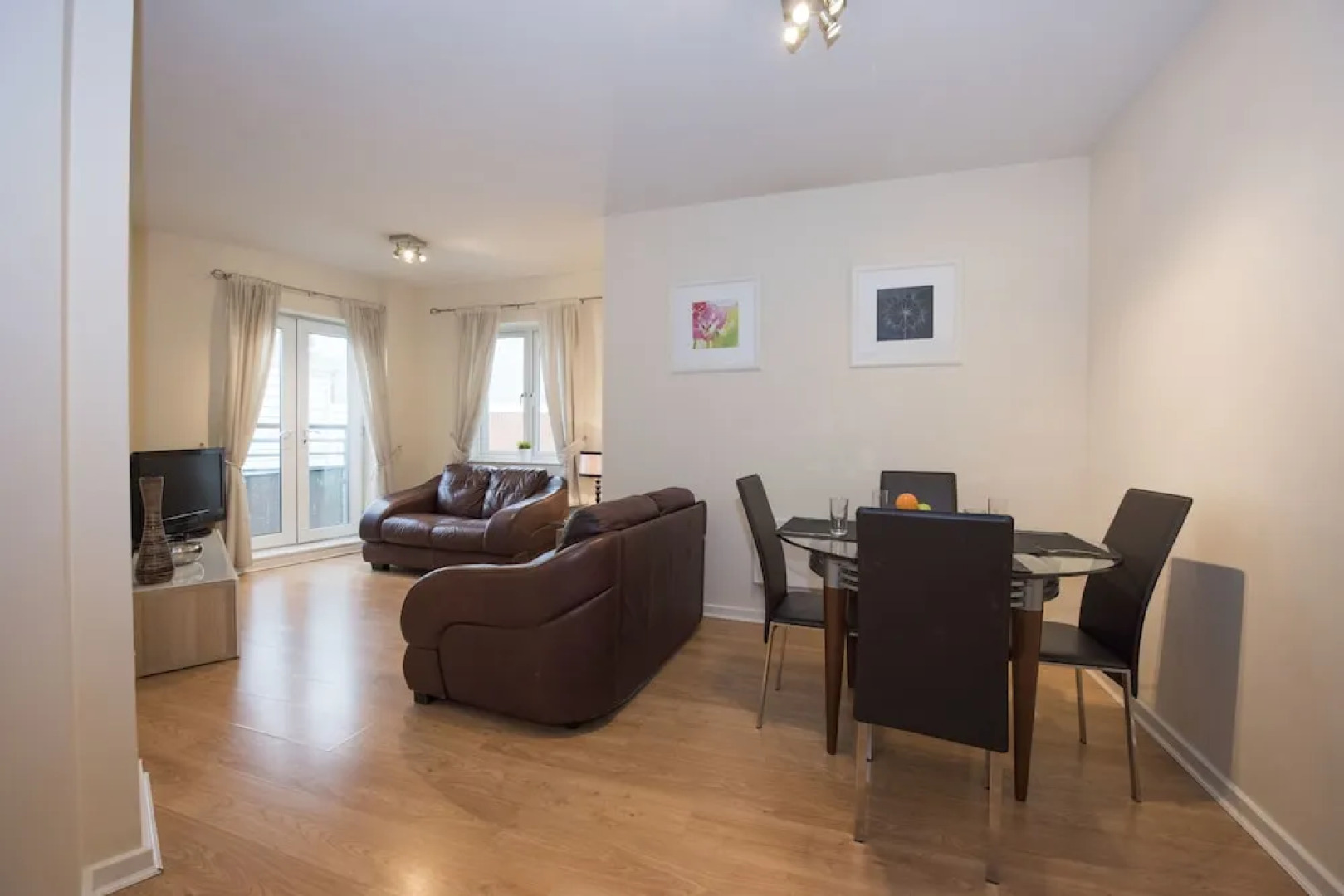 Robinson House Serviced Apartments