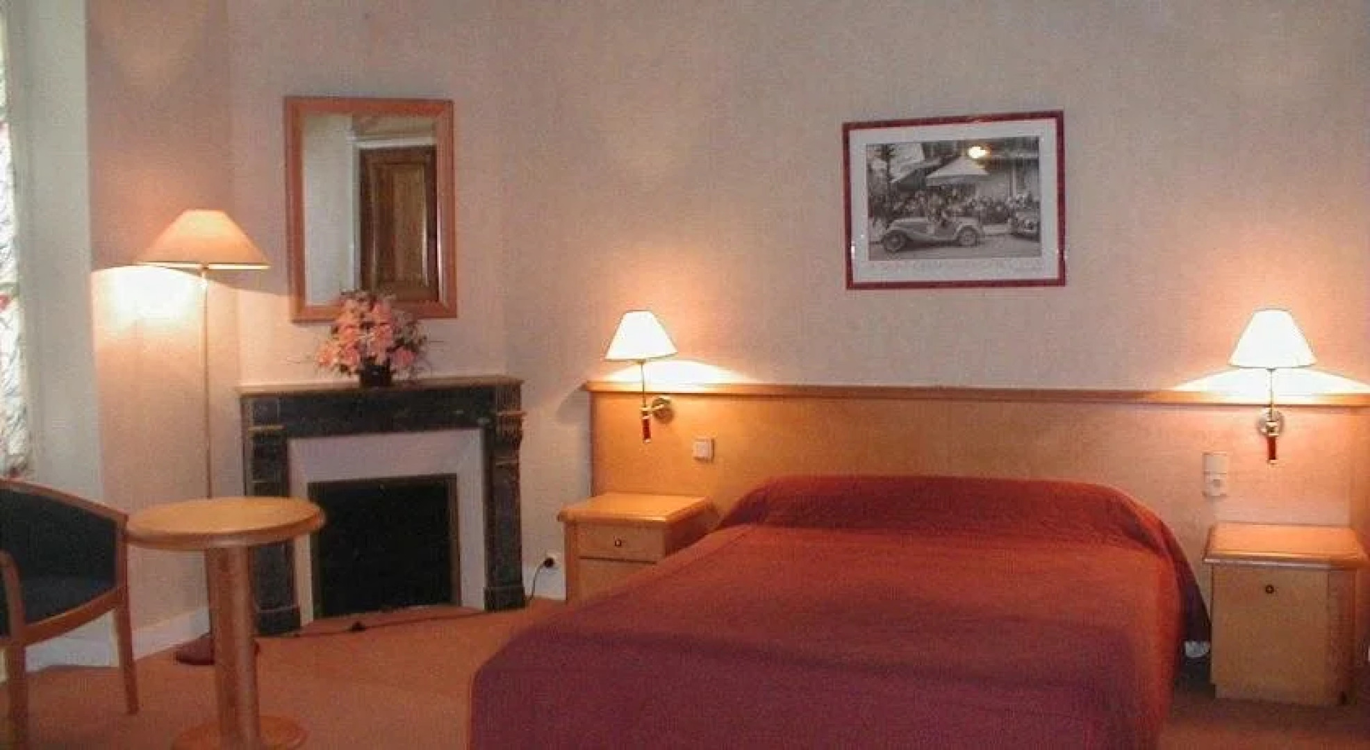 Les Lilas Des Deux Ponts