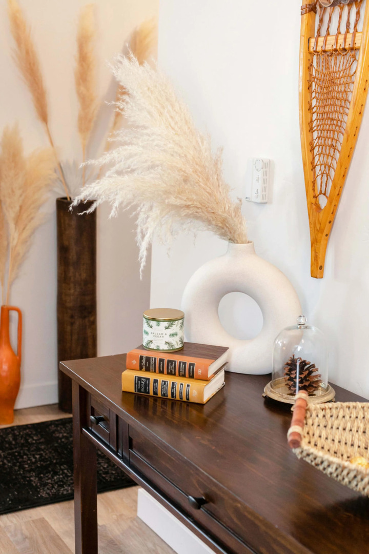 HOLT - Modern, Newly Renovated 2BR in Willits Town Center