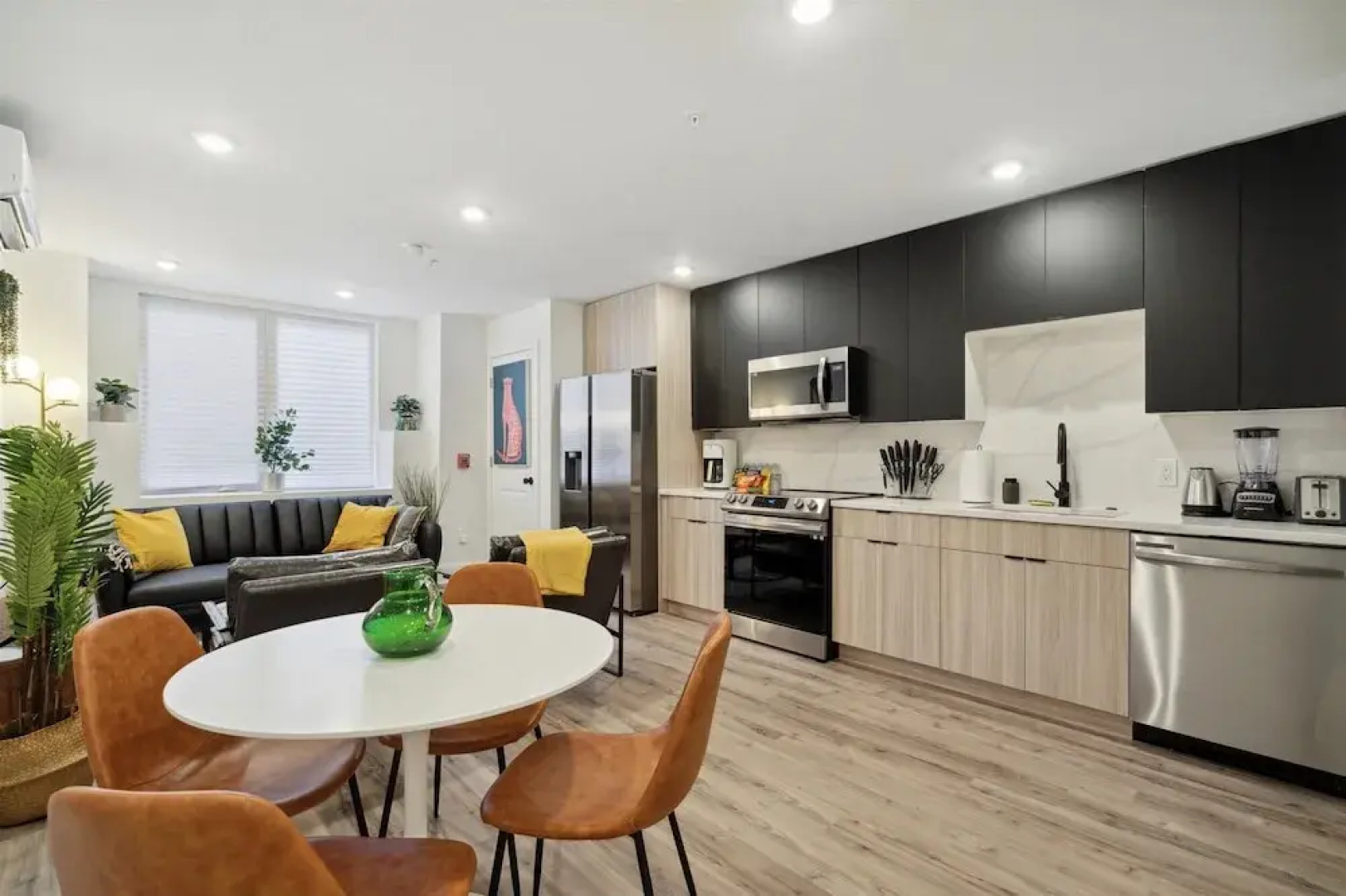 Luxurious Modern Apt Near Art Museum