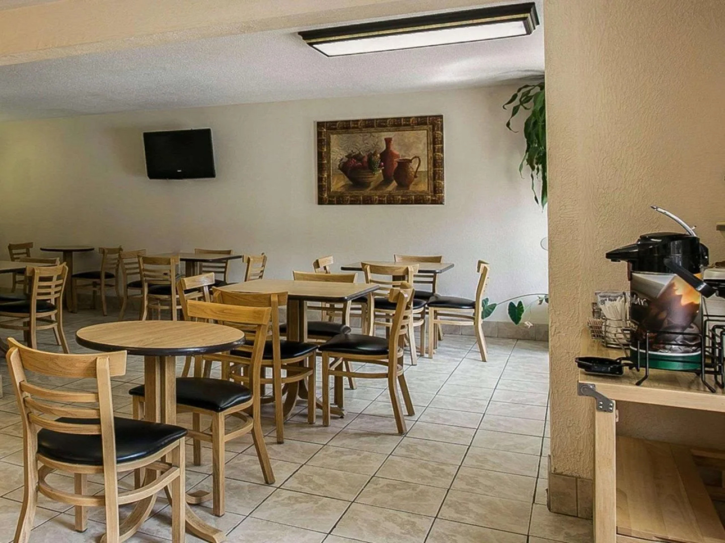 Quality Inn Columbia Airport