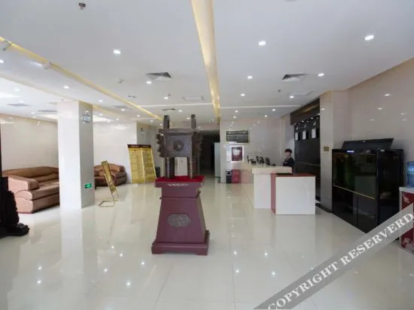 Xiqian Yujing Holiday Hotel