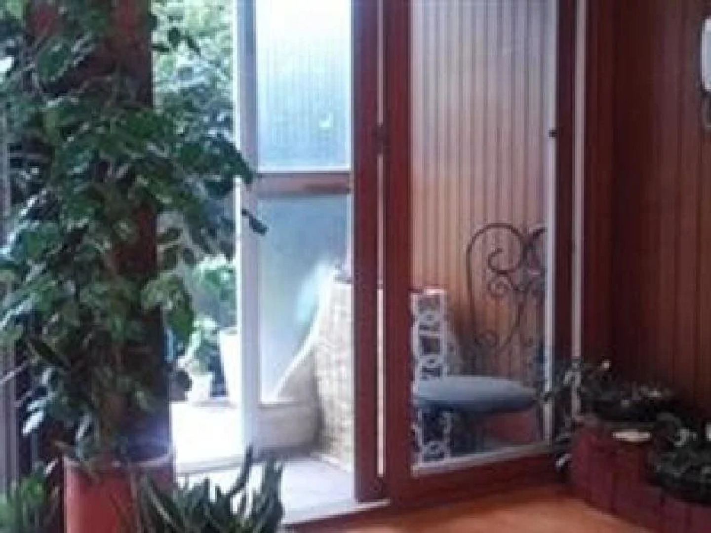 Mama Guesthouse Female Only (отель для женщин)