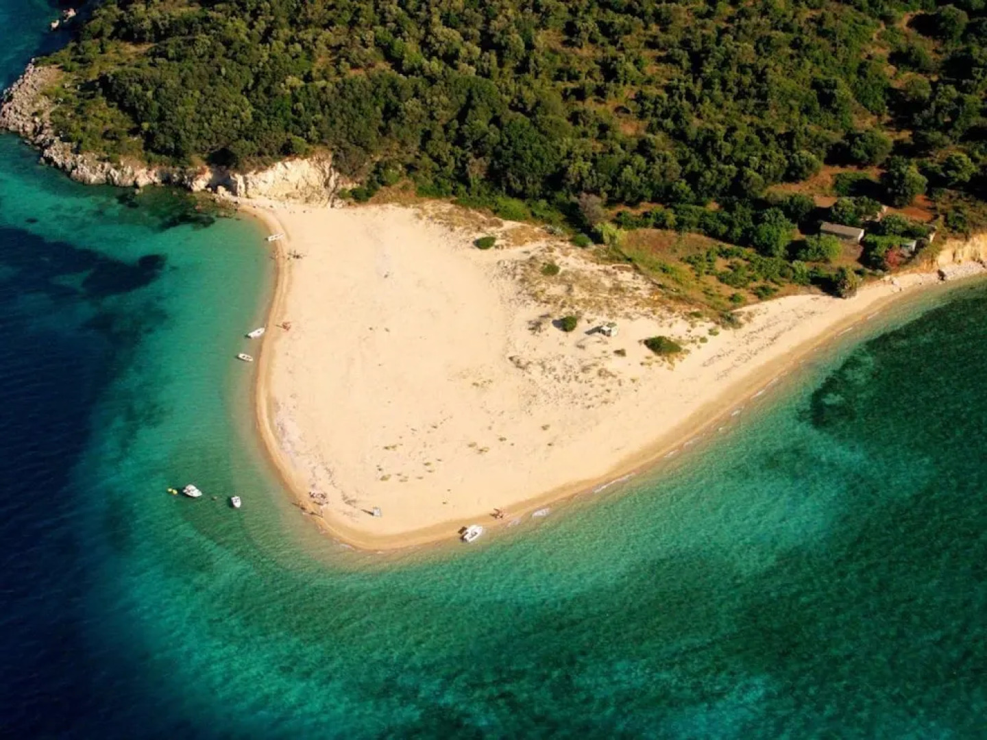 Modern Villa in Volimes with Pool And Parking