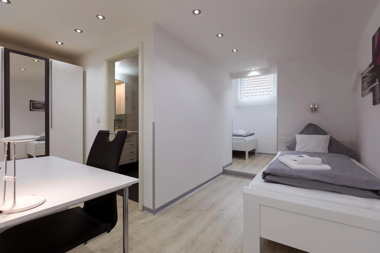 Hotel Rühen, 24 Stunden Check in, kostenfreie Parkplätze