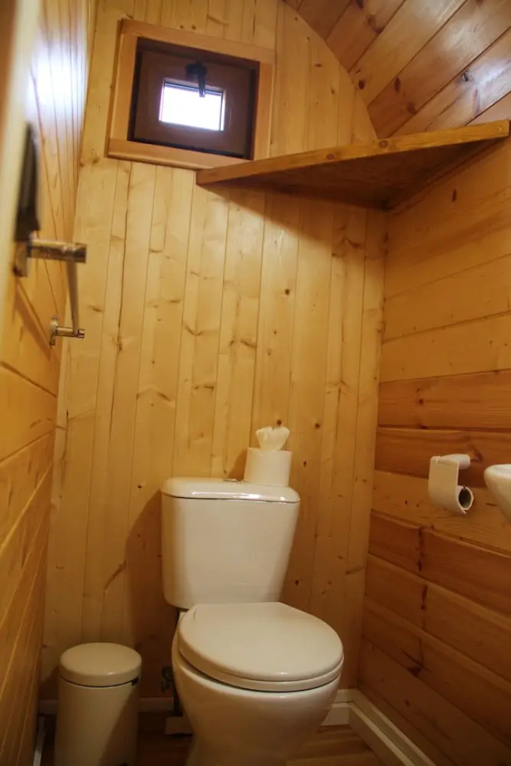 Eco-wooden Houses Camping Montaña Roja