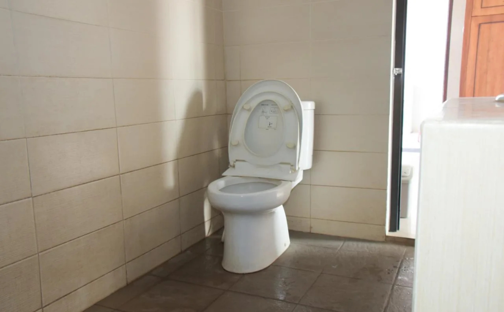 Kutilang Syariah Guest House by RedDoorz