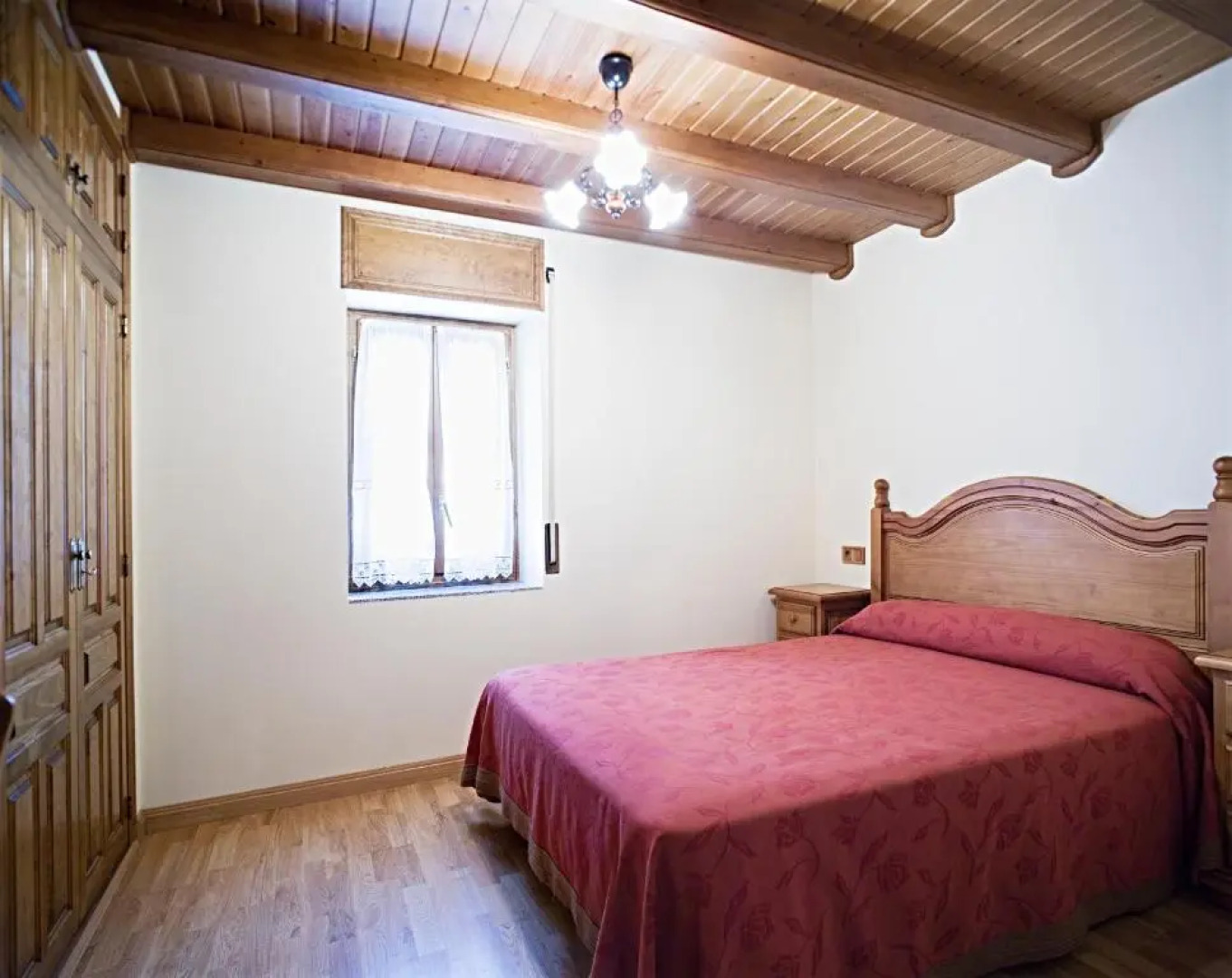 Apartamentos Casa Buisan