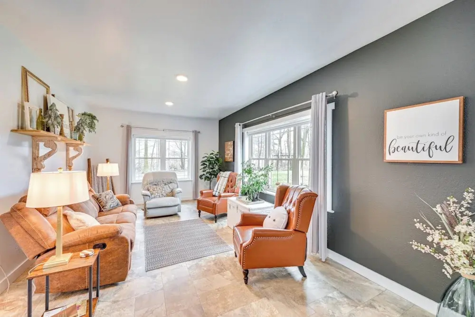 Shipshewana Guest House With Fire Pit!