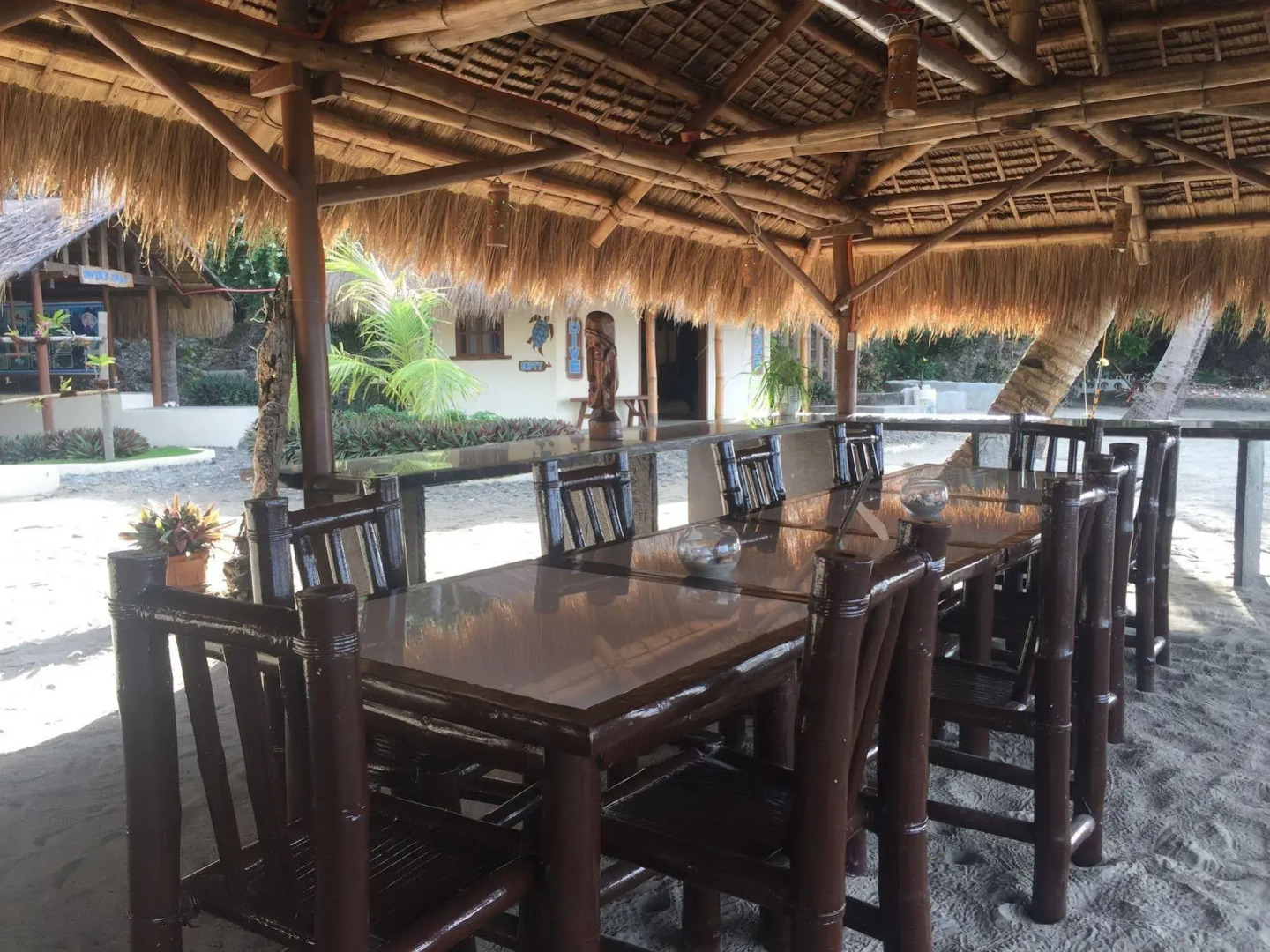 Cove Paradise Beach & Dive Resort