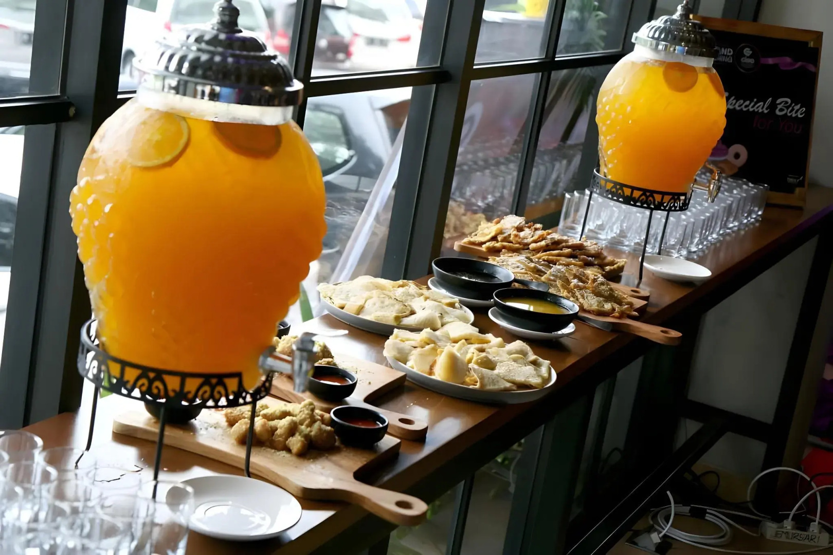 Cleo Hotel Jemursari