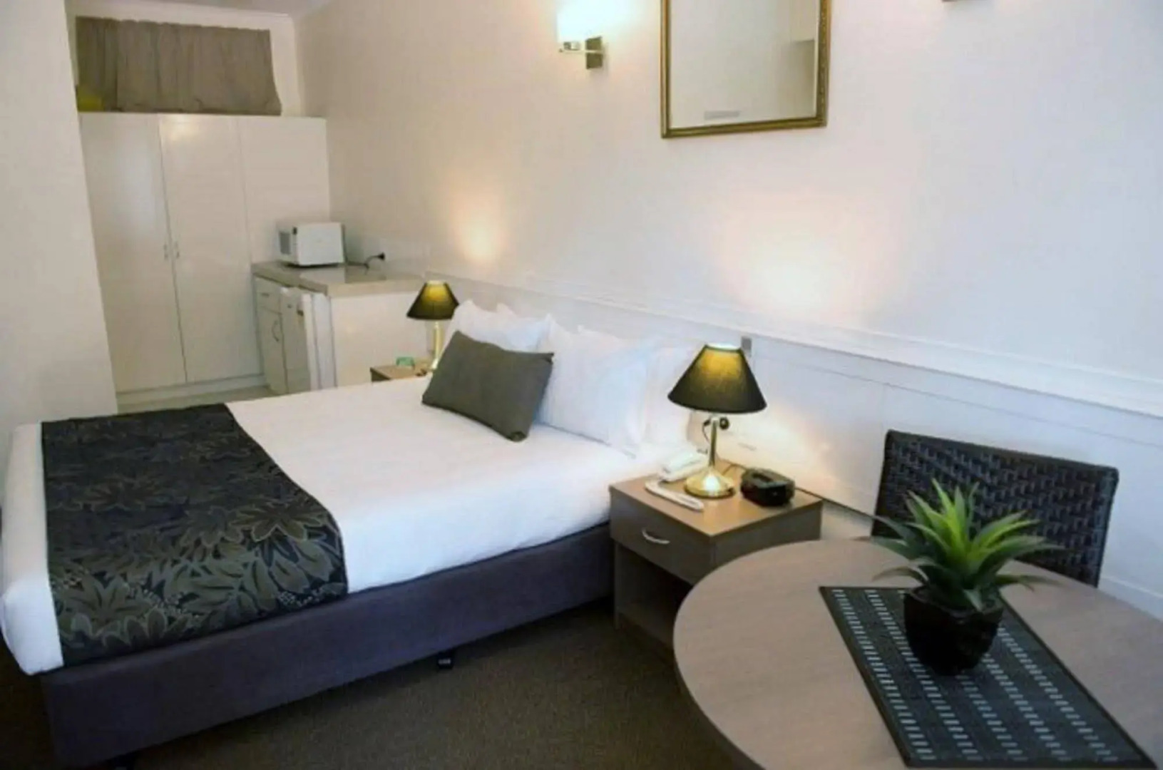 Garden City Motor Inn