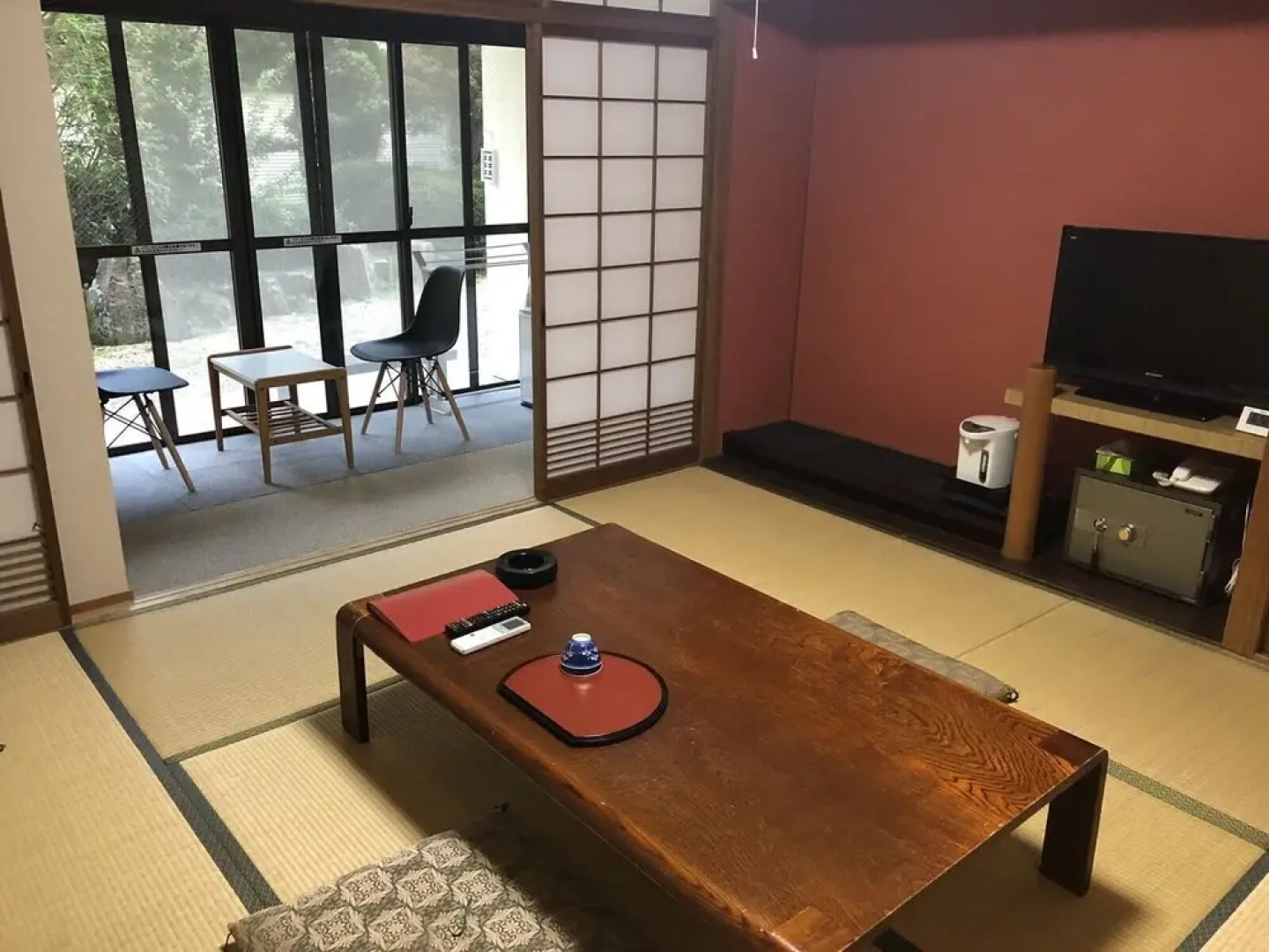 Tamagohada Bijin no Yu Miharuen