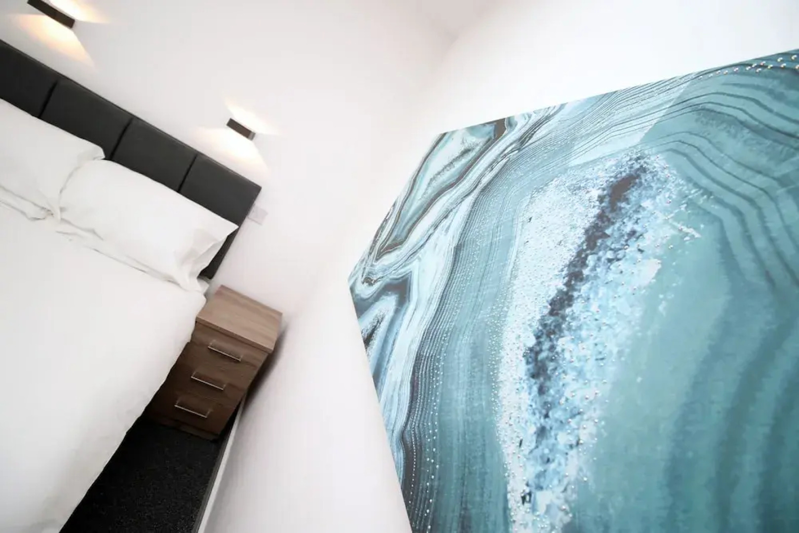 Stay Central - Heritage 24