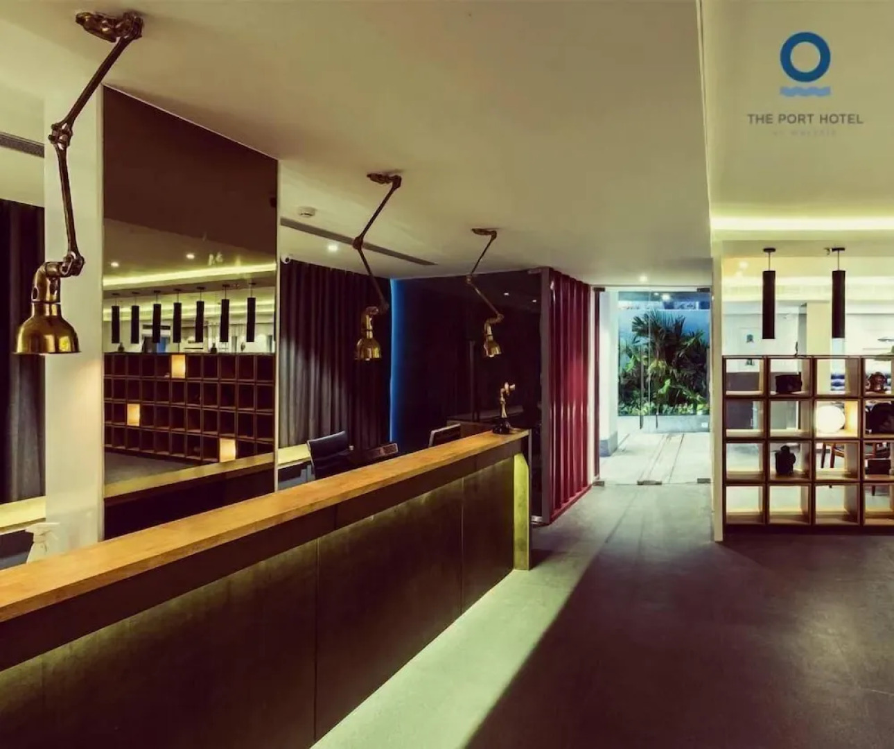 OYO 1447 The Port Hotel