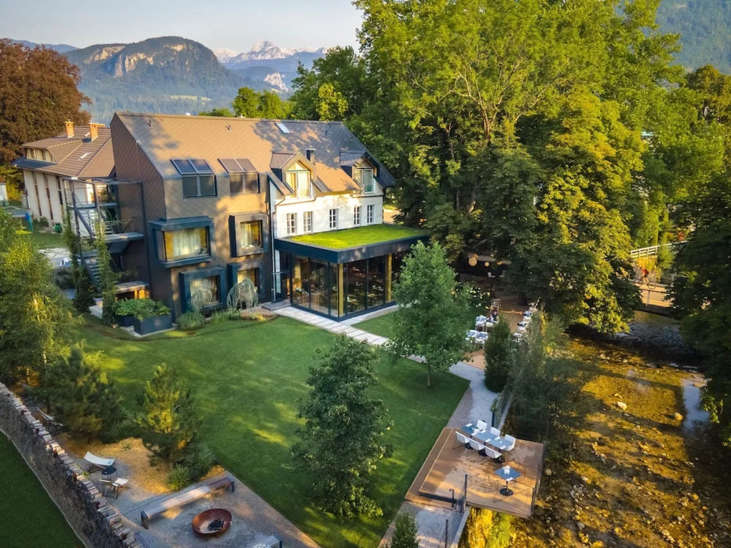 Sunrose 7 - Gourmet & SPA Hotel (16+)