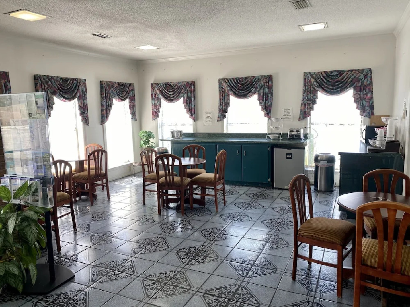 Americas Best Value Inn Marianna