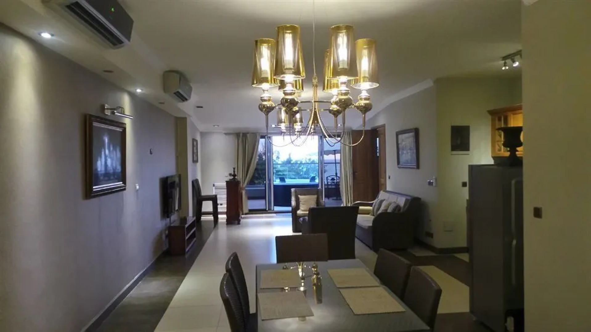 BurNas Beach & Apartments