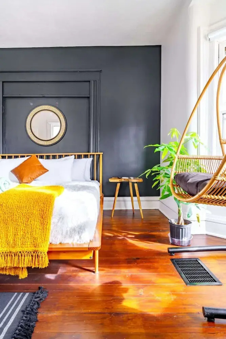 Prime Location Top Rated Clean Parking Free