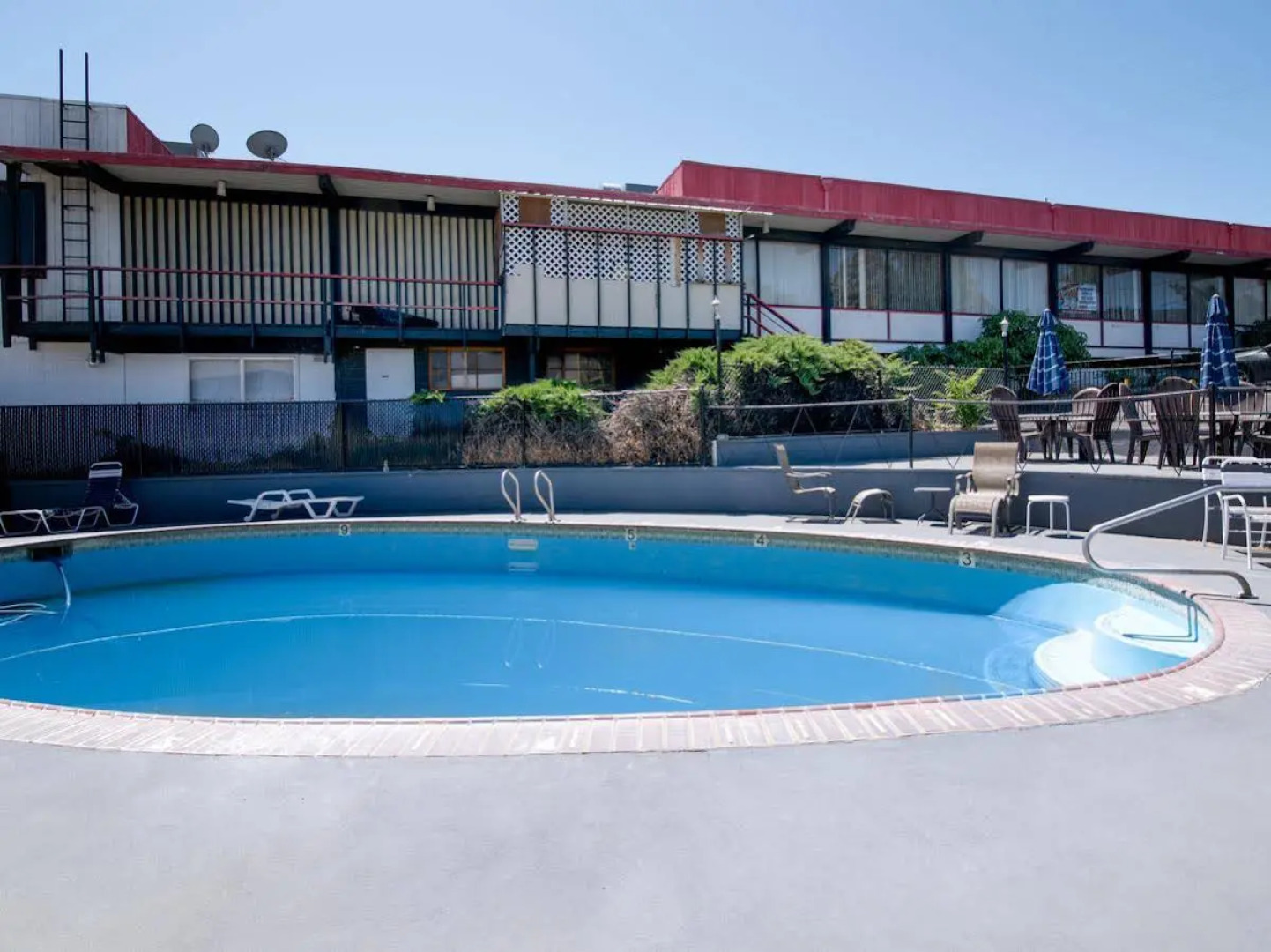 OYO Hotel Medford North OR