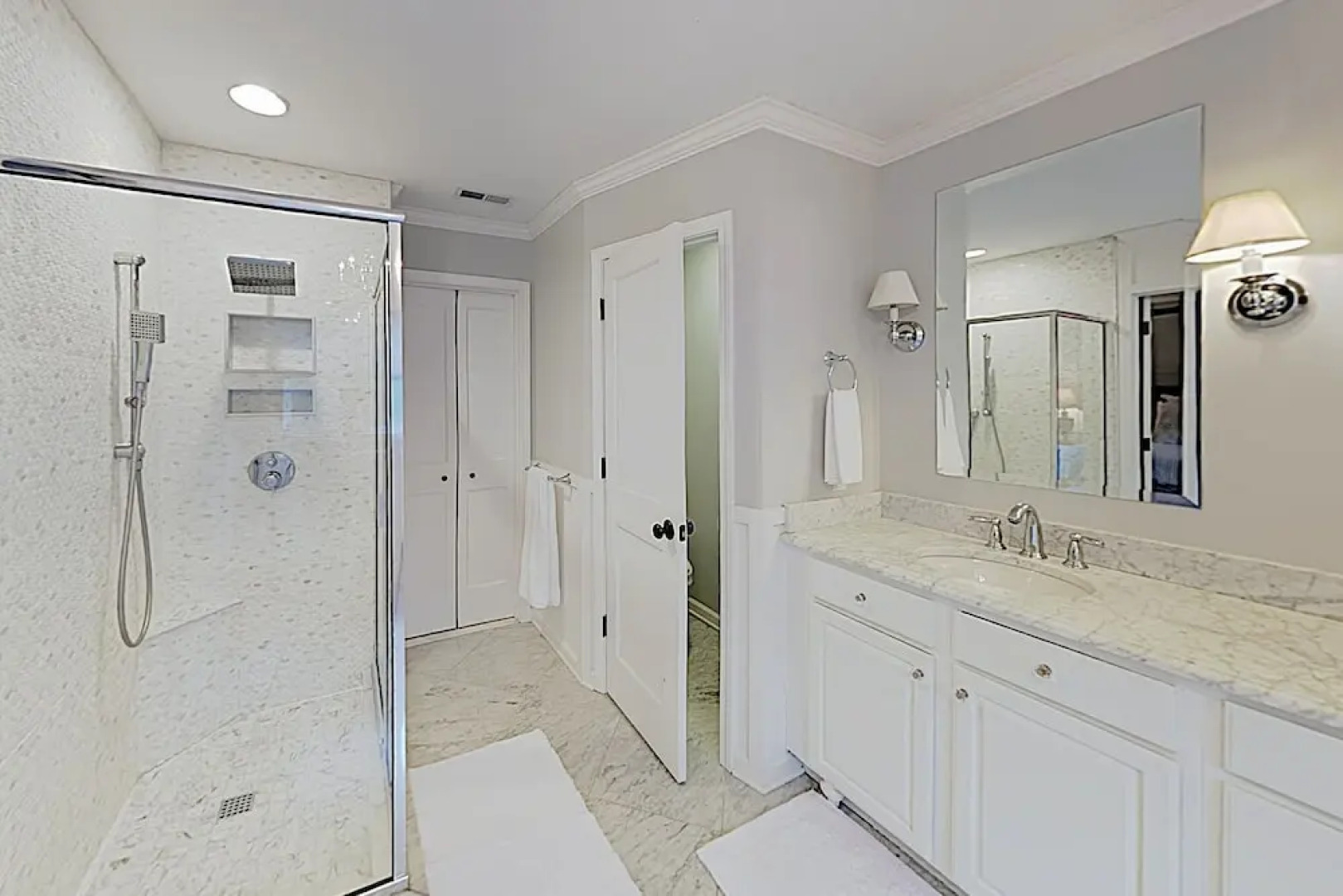 Designer W/ Chefs Kitchen & Home Theater 6 Bedroom Home