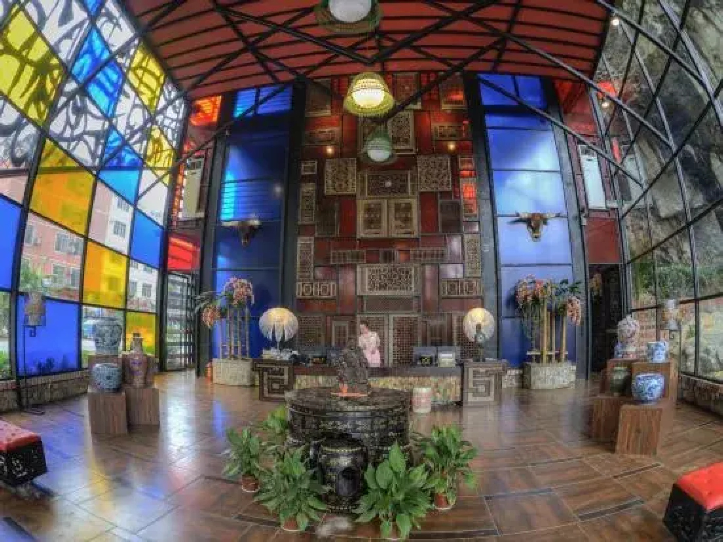 Daxin Mingshi Art Hotel