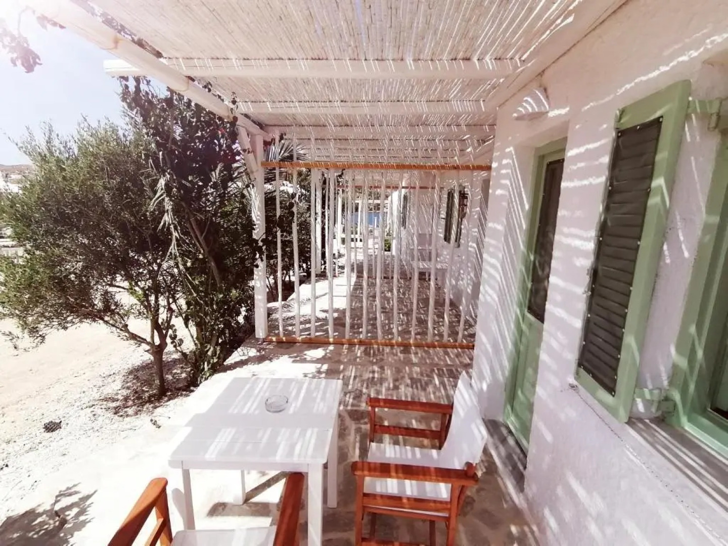 Sunset Studios & Rooms