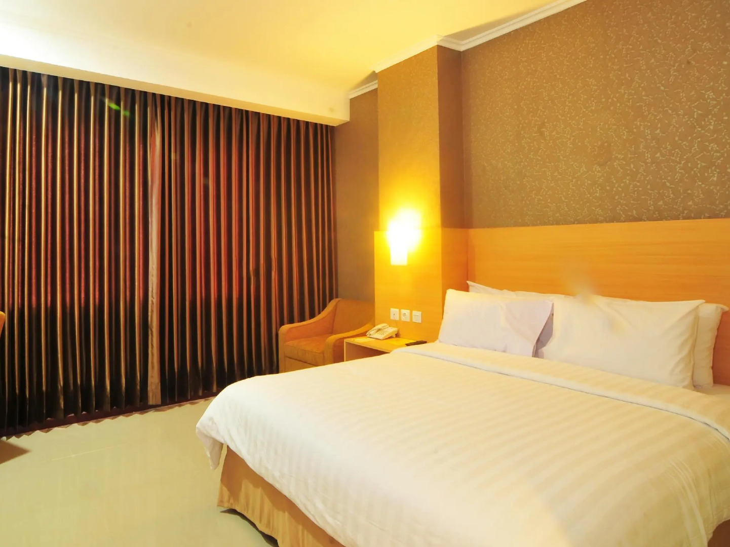 Her Hotel and Trade Center Balikpapan