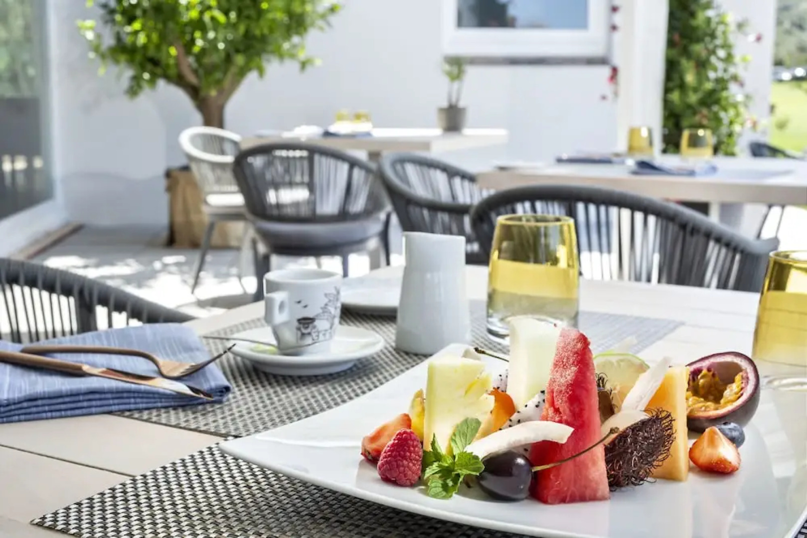 Li Neuli Country Club