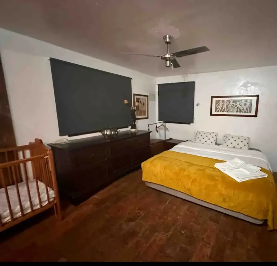 Porches Private Pool Villa 17 Guests