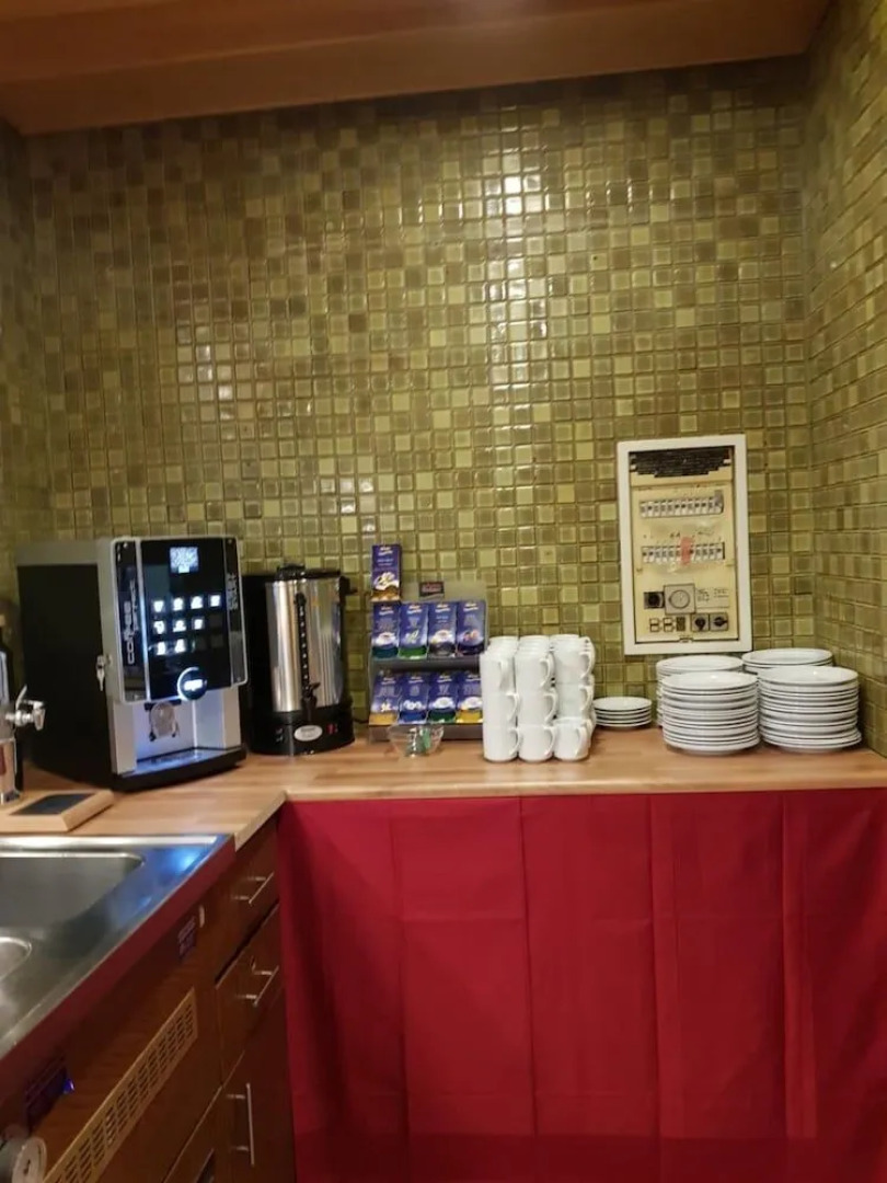 Tiroler Landgasthaus Besenkammerl