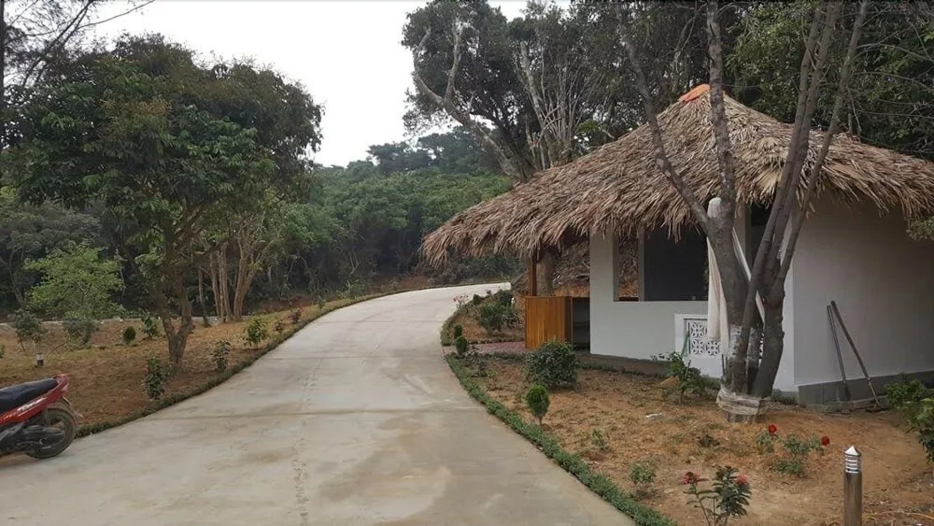 Thuy Hoang Resort