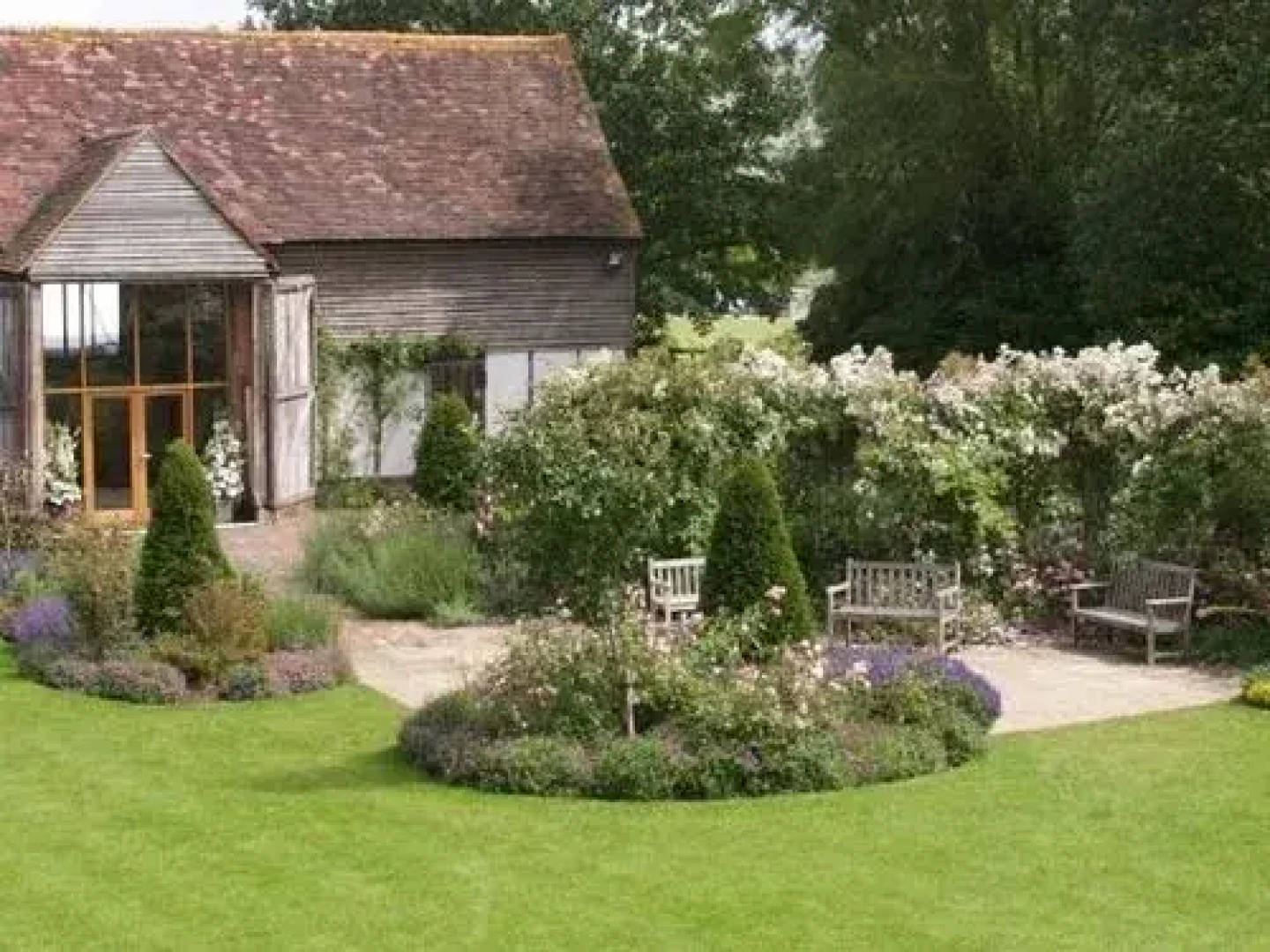 The English Wine Centre