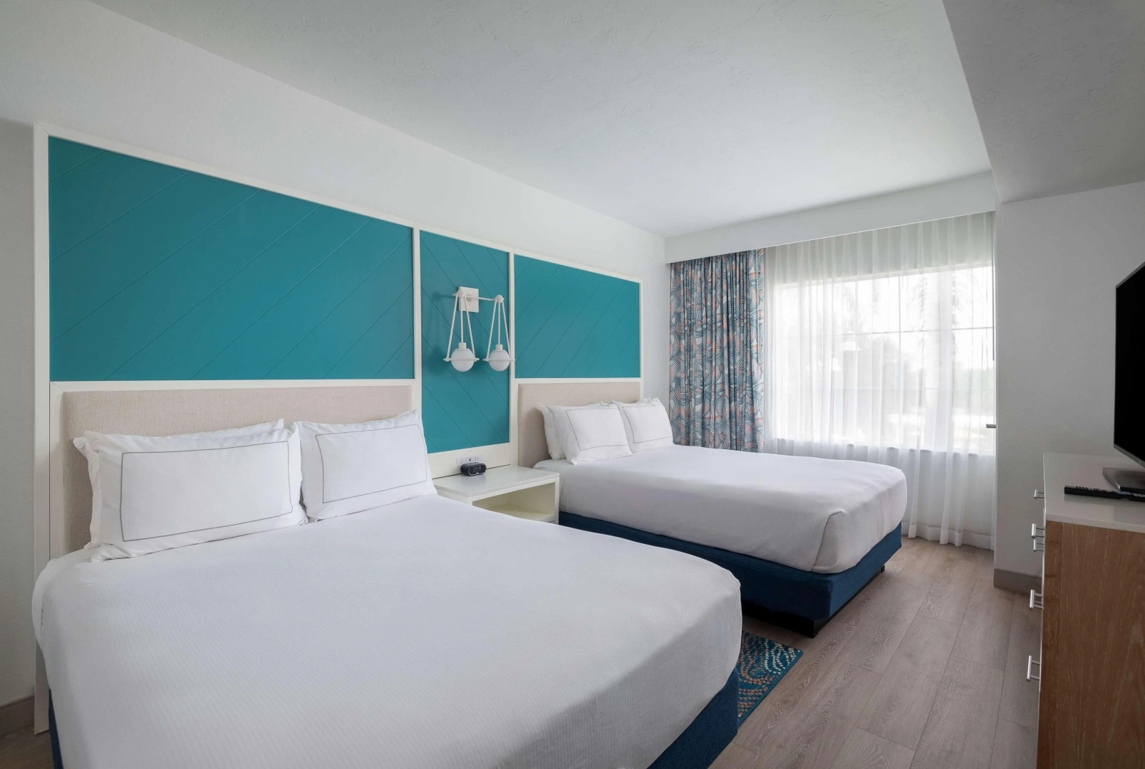 DoubleTree Suites by Hilton Naples