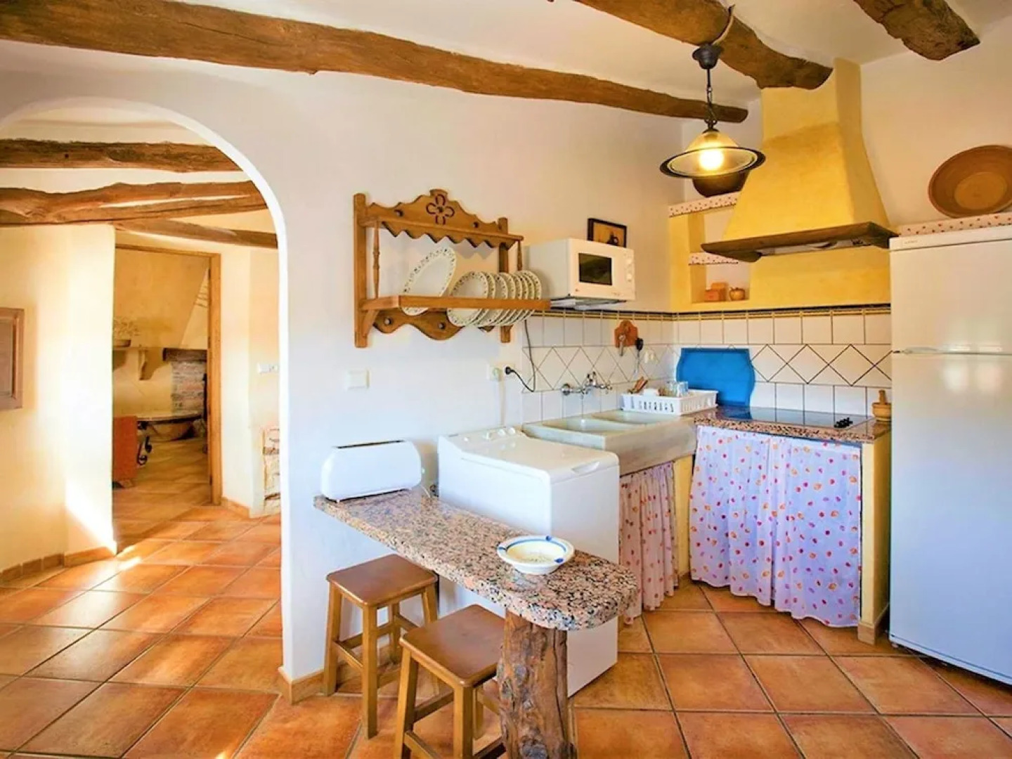 Mountain Escape in Laroya