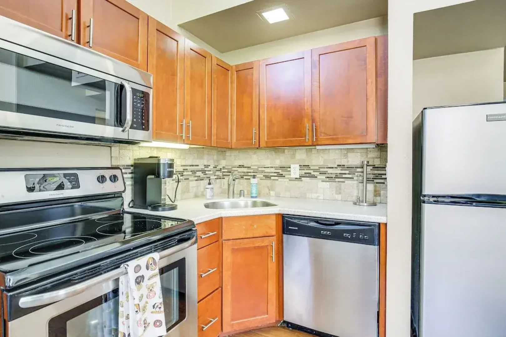 Balcony & Views: Pet-friendly Indian Wells Unit