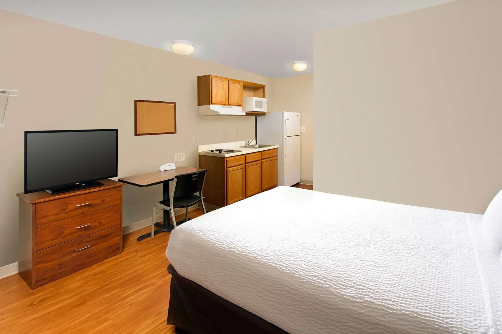 WoodSpring Suites Tulsa